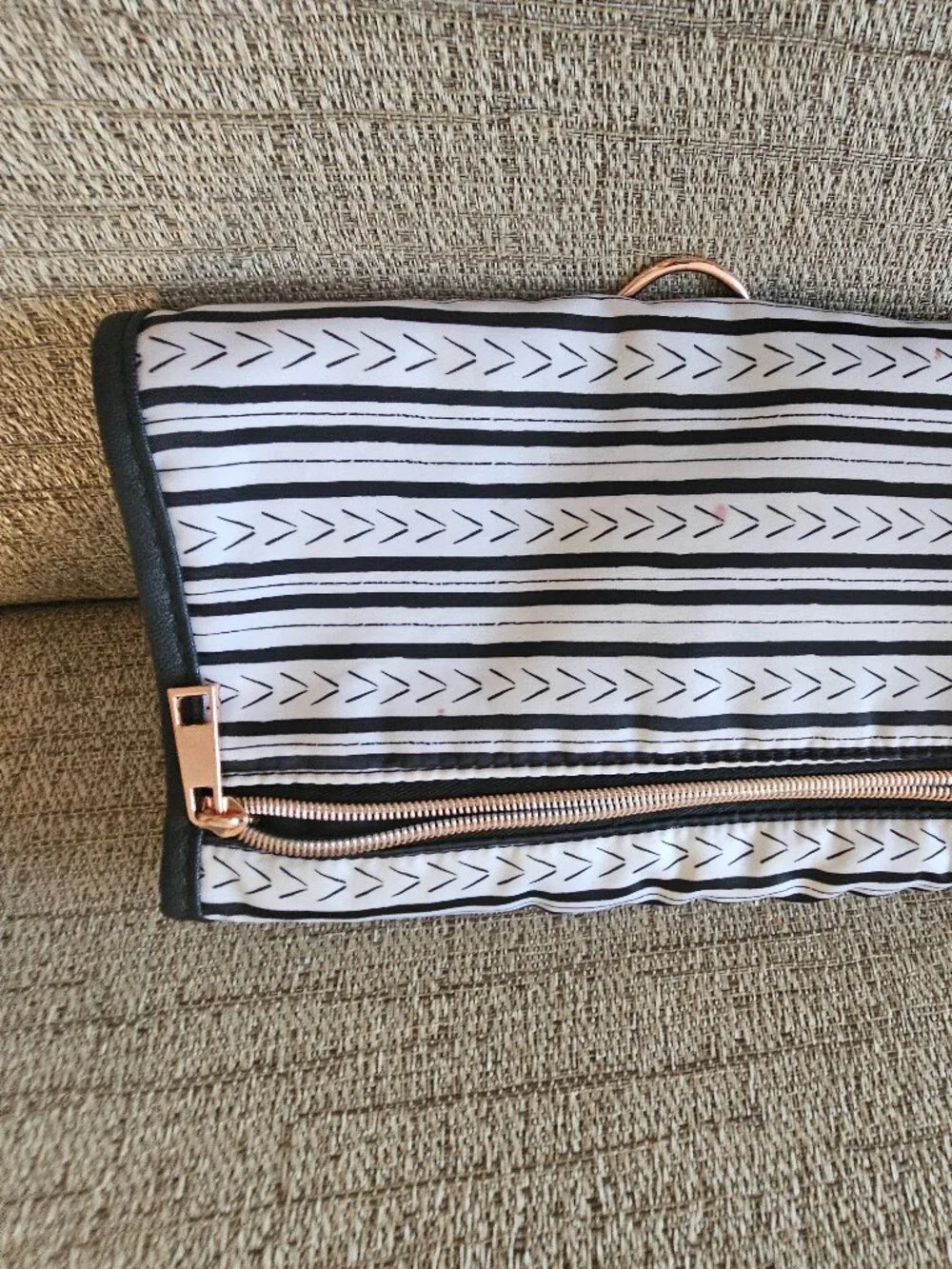 N/A travel hanging